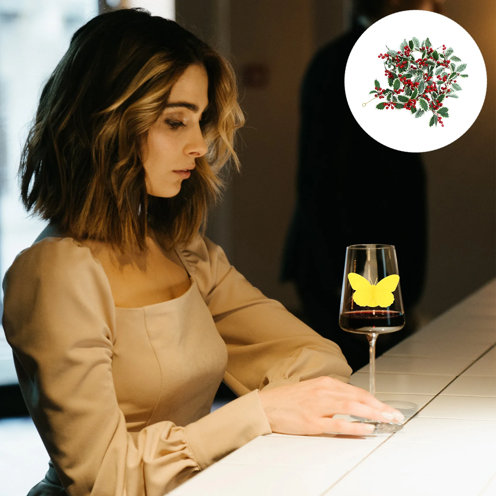 1 قطعة عيد الميلاد الروطان ديكور معلق نابض بالحياة الاصطناعي الفاكهة الحمراء قلادة عيد الميلاد حفلة مأدبة ديكور المنزل محاكاة الروطان #3