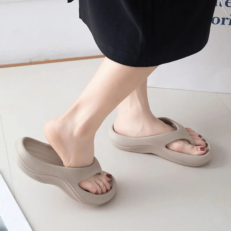 Clip-Toe Thick Bottom Cloud Slippers Women Summer Non-Slip Soft Beach Flip Flops Woman Solid Color Lightweight Casual Slides