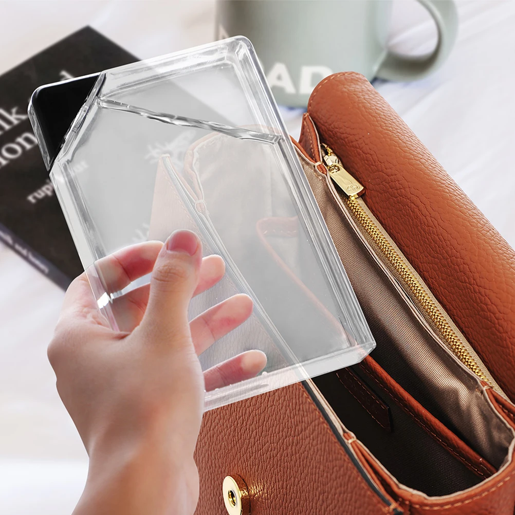 

Creative Water Small Flat Bottles Transparent Sport Water Bottle Lightweight Leakproof Travel Gym Bottle Container