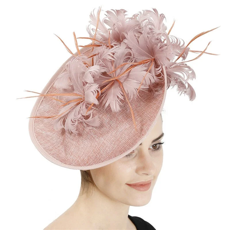 Fascinators Grey Church cappello Sinamay con cappelli Fedora di piume per le donne Derby Cocktail Party Bridal Ladies Church Hats