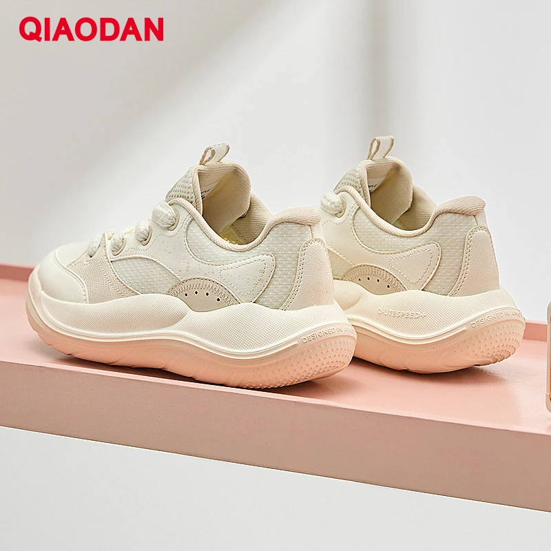 QIAODAN Casual Sports Shoes for Women 2024 Autumn New Mesh Wear-resistant Thick Sole Heightening Shoes Trend Sneaker XM26240376