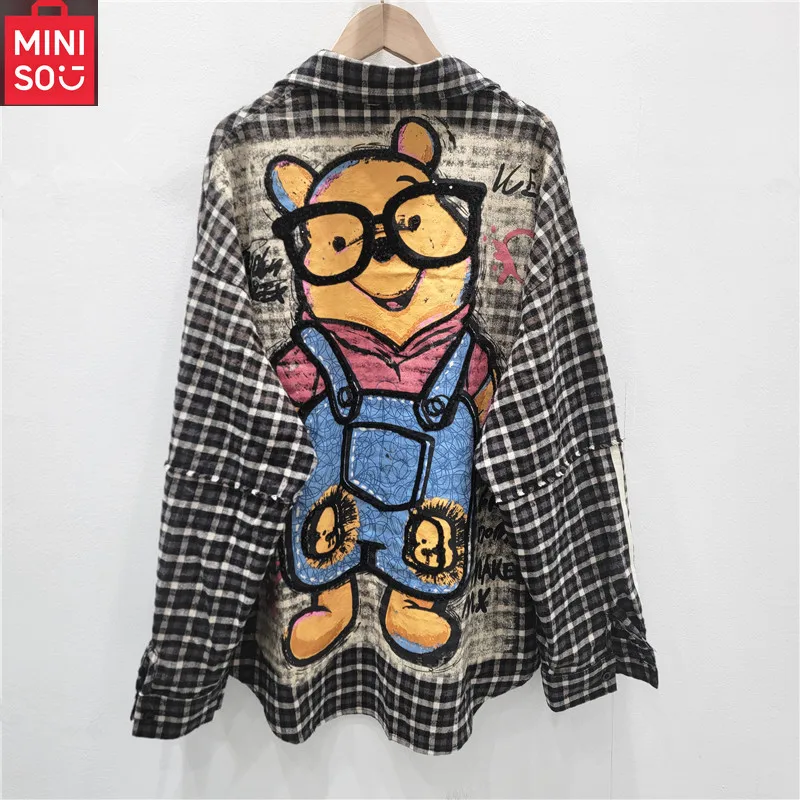 

MINISO European 2025 Autumn New Loose Medium to Large Edition Western Style Checkered Cartoon Long Sleeve Shirt