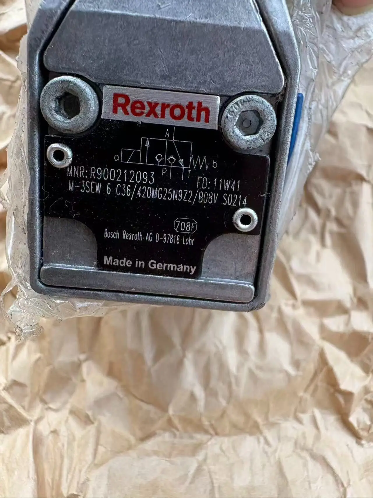 Rexroth Ball Valve R900212093 Spot Special M-3SEW6C36/