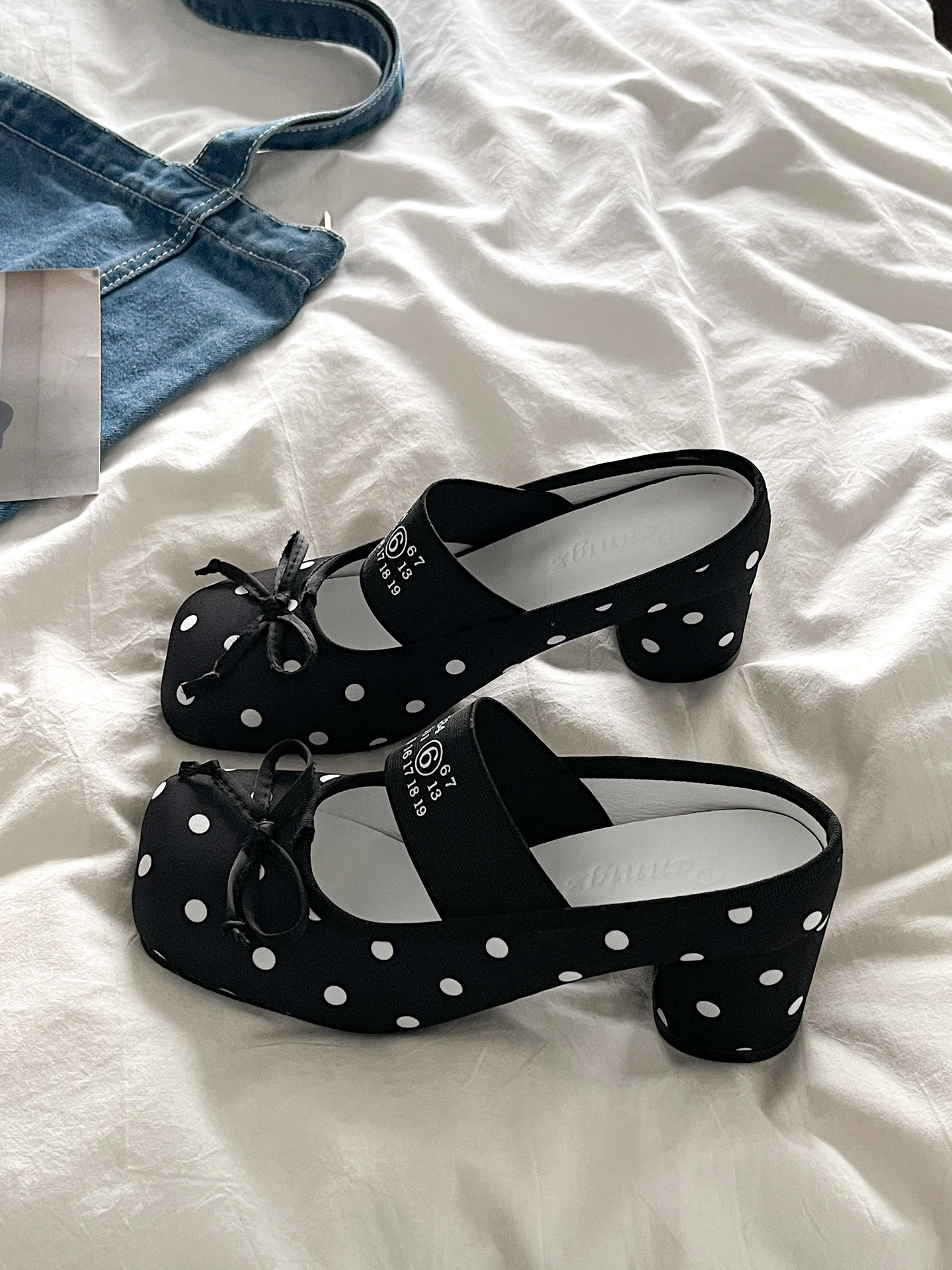 バレエフラット-メリージェーン-レディース-2026年春-ポルカドット-リボン結び-厚底ハイヒール-スリッポンシューズ-アップルヘッド-ファッション-シングルシューズ