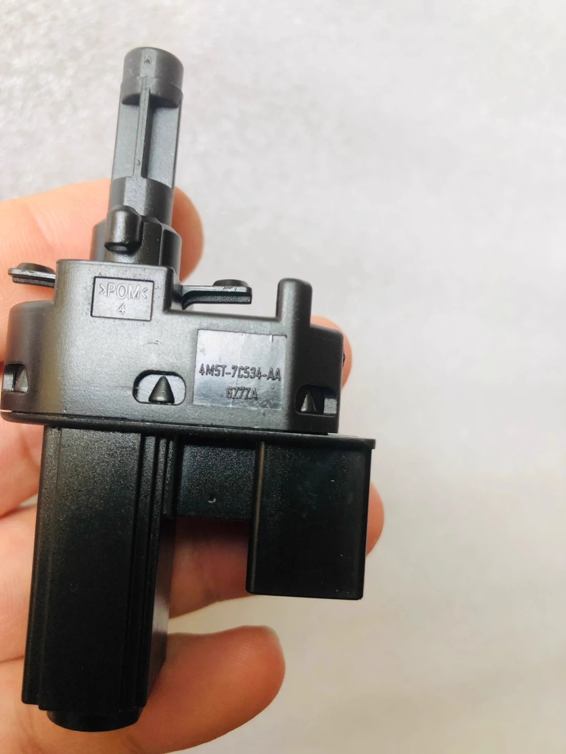 For Ford Focus EcoSport Mondeo Escort Manual Clutch Pedal Control Switch Sensor
