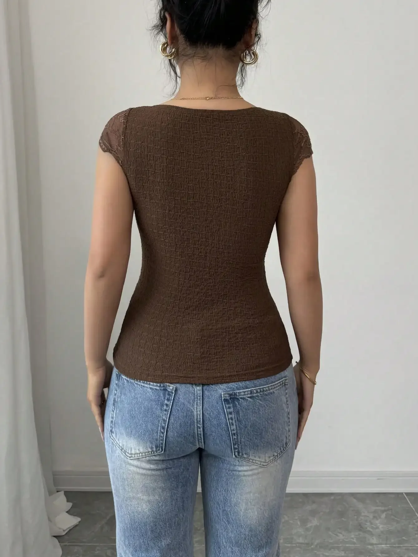 Nice Elegant Sexy Coffee Brown V-neck Short-sleeved Lace Spliced ​​knitted Jacquard Spring And Summer Ladies T