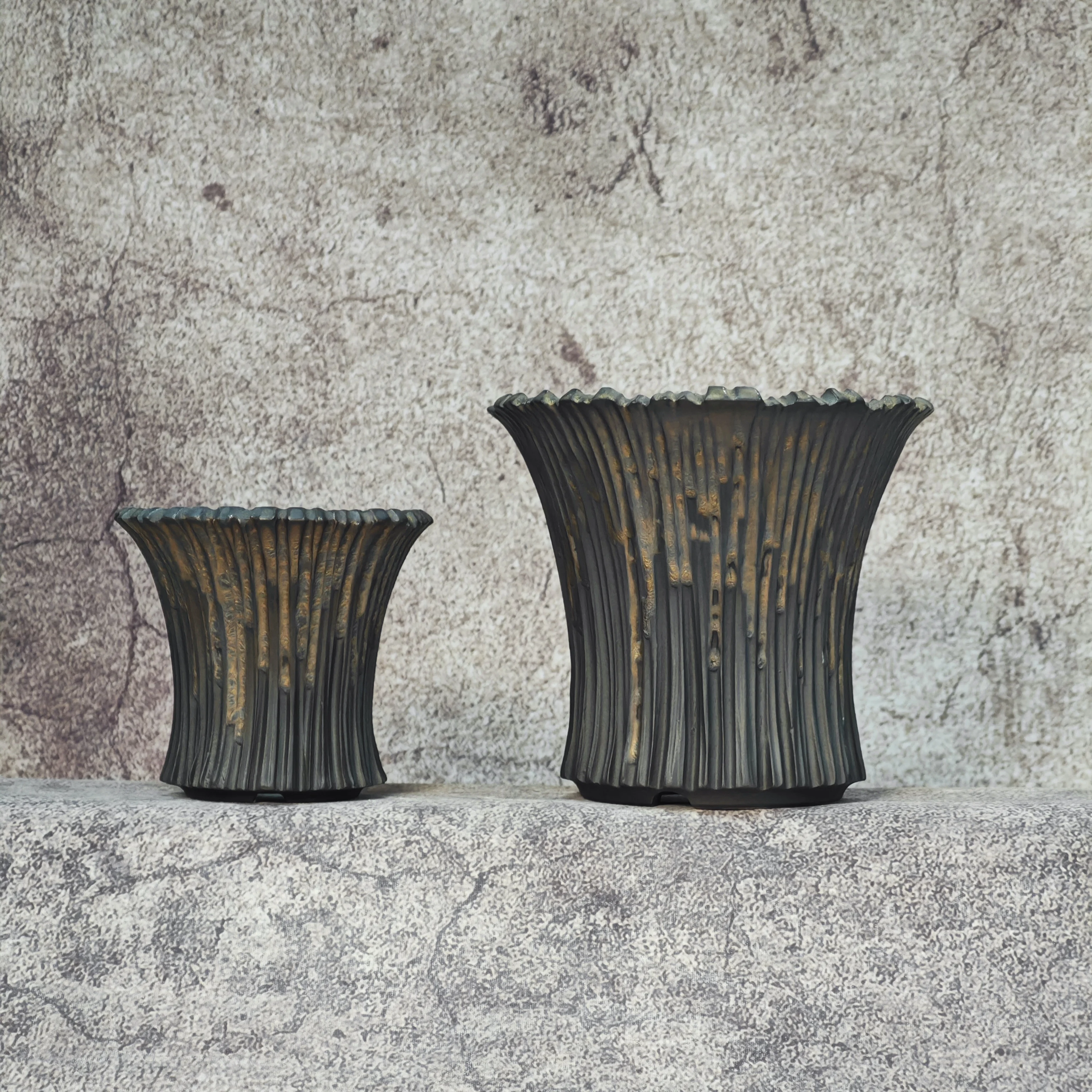 Vintage Gold Glaze Caudex Plant Pot Vertical Striped Handmade Fluted Carved Ceramic Planter for Agave Cactus Dioscorea Elepha