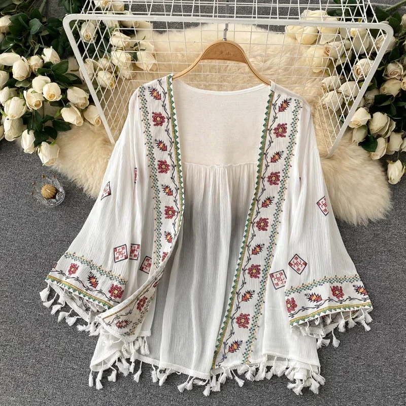 Summer Women\'s Shirt Bohemian Holiday Style Embroidered Tassel Chiffon Cardigan New Waist Female Slim Short Tops E015