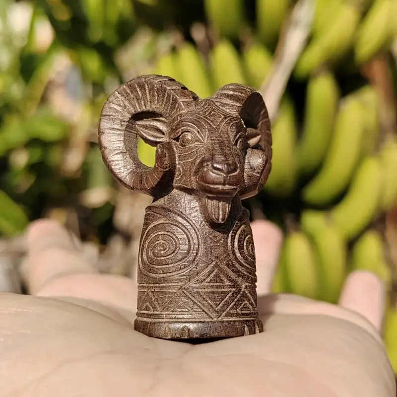 【HG】Wooden Sheep Totem Figurine Hand-Carved Suitable For Holiday Decorations, Creative Desktop Ornaments Gifts