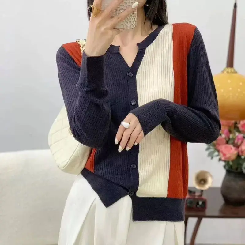 Autumn Woman's Clothing All-match V-neck Grace Fashion Knitwear Cardigan Color Collision Youth Lively Leisure Casual Elasticity