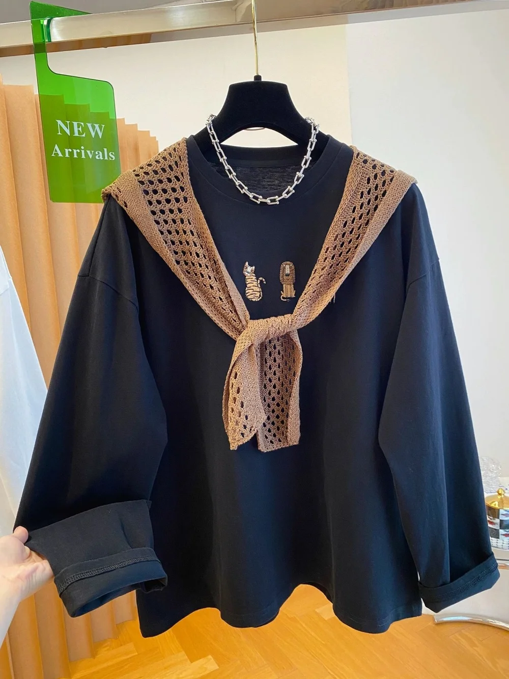 

Korean Sle Long Sve T-irt oulder Embroidery Loose Men's Autumn Faion Lazy Sle Slimming Belly Covering Top