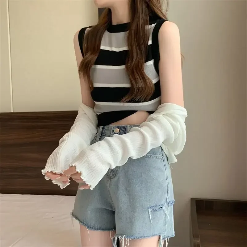 Женская Летняя трикотажная футболка-жилет из вискозы без рукавов с высокой талией