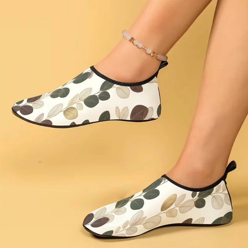 1 Pair Womens Retro Leaf Print Sandals, Non-slip Soft Sole Quick Dry Slides, Breathable Lightweight Shoes for Summer Beach Daily