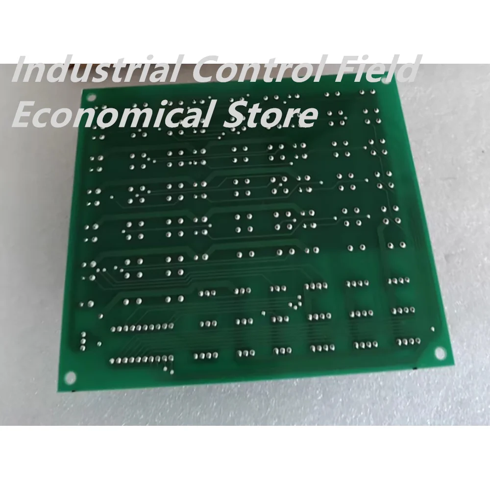 1-789-493-11(F8M00010) Safety relay board