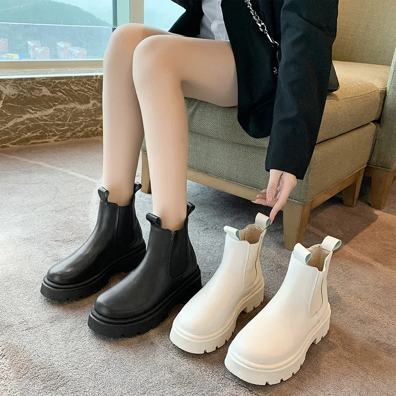 Winter New Women Boots Autumn Fashion Platform Chelsea Boots Women Slip-on Fur Short Chunky Heels Punk Gothic Warm Ankle Boots