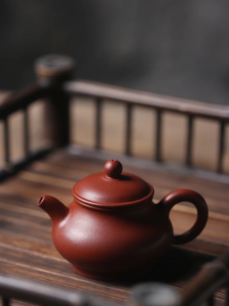 

Classic Sle Purple Clay Teapot Small Gongfu Tea Set Original Mine Xisong Zia Teapot Tea Brewing Tools Handmade No