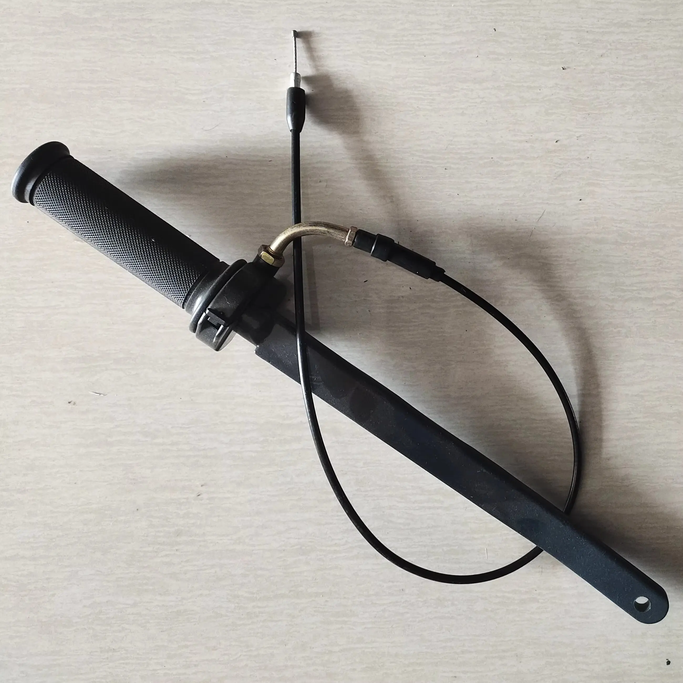 

Бесплатная доставка: Рукоятка с тросом газа для двухтактных лодочных моторов Hangkai 3.5/3.6 л.с. (запчасти)