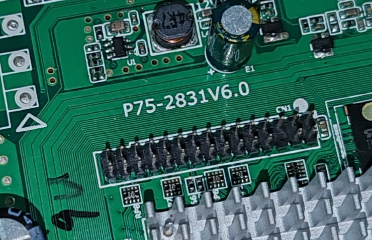 p75-2831v6.0  Three-in-one LCD TV motherboard   for  36--42v   600ma  55w 1366x768