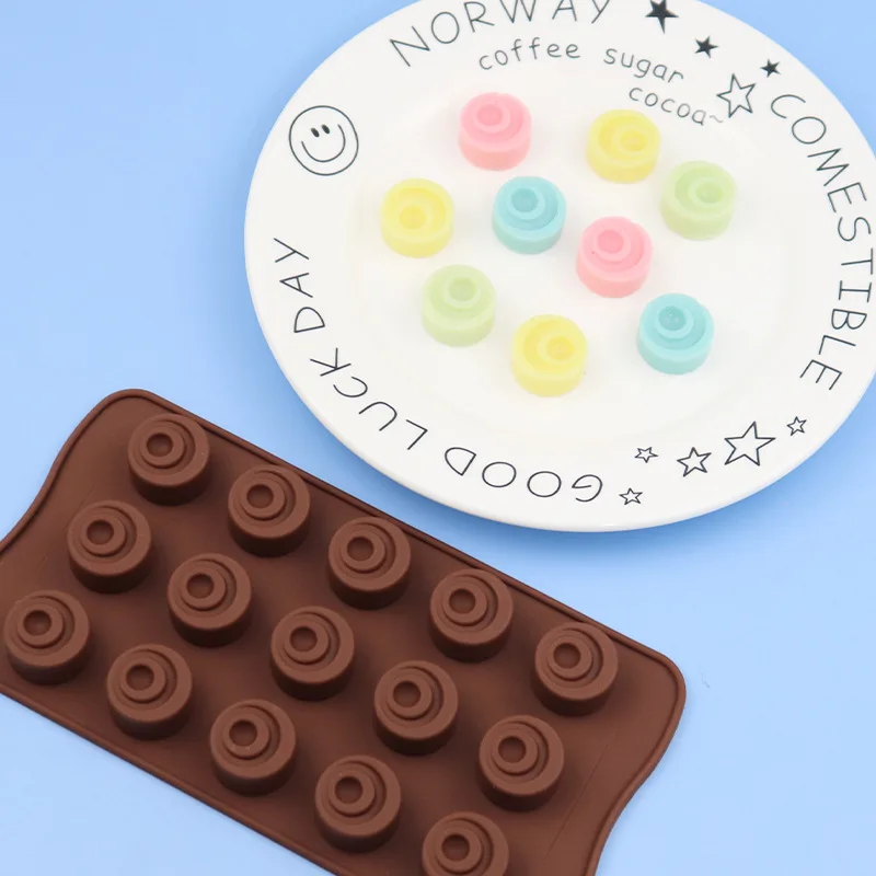 15 consecutive round silicone chocolate molds with dots in the middle, maltose molds, fire paint wax standing molds