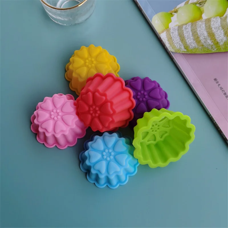 10pcs/lot 5cm Various Flower Designs Silicone Cake Mold Chocolate Pudding Ice Mould Cupcake Baking Tools DIY Mini Soap Molds