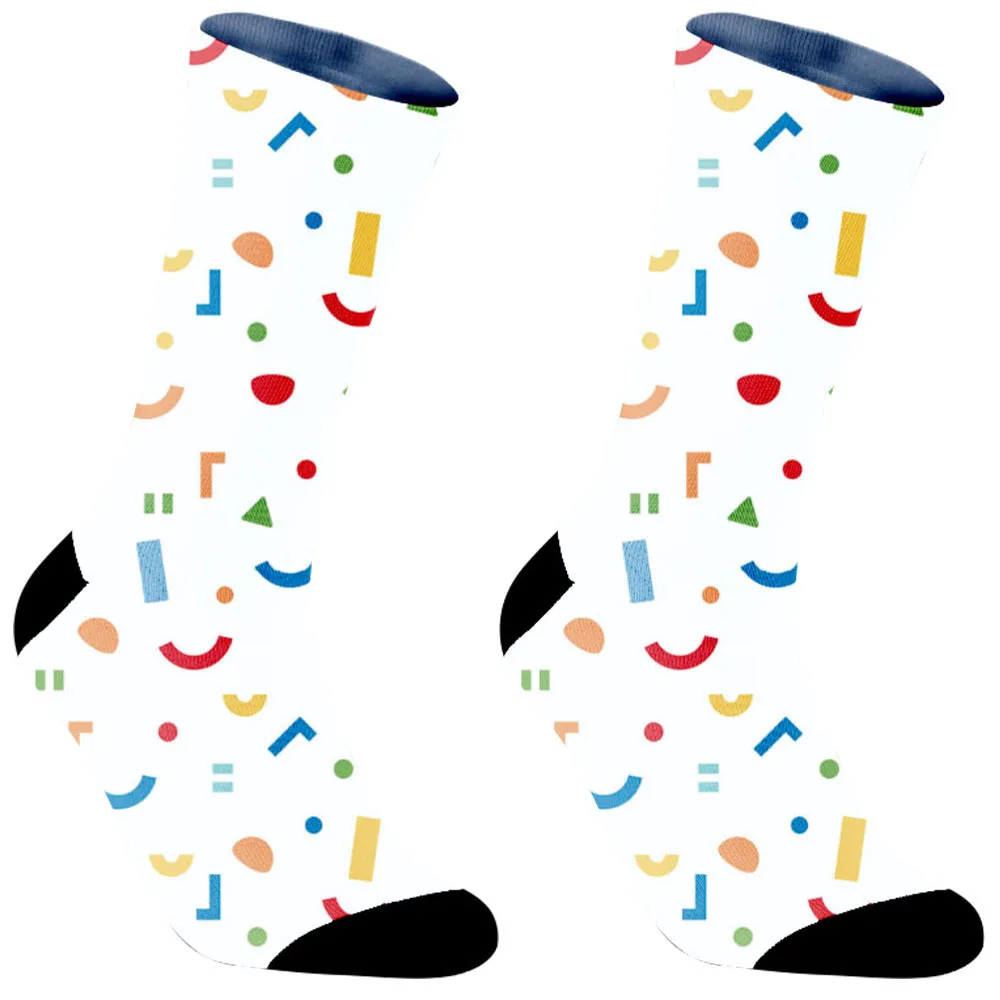 

2025 Новая эластичная стрейч, без пота во время дождливого сезона, носки, окрашенные распылением, сухие и удобные.