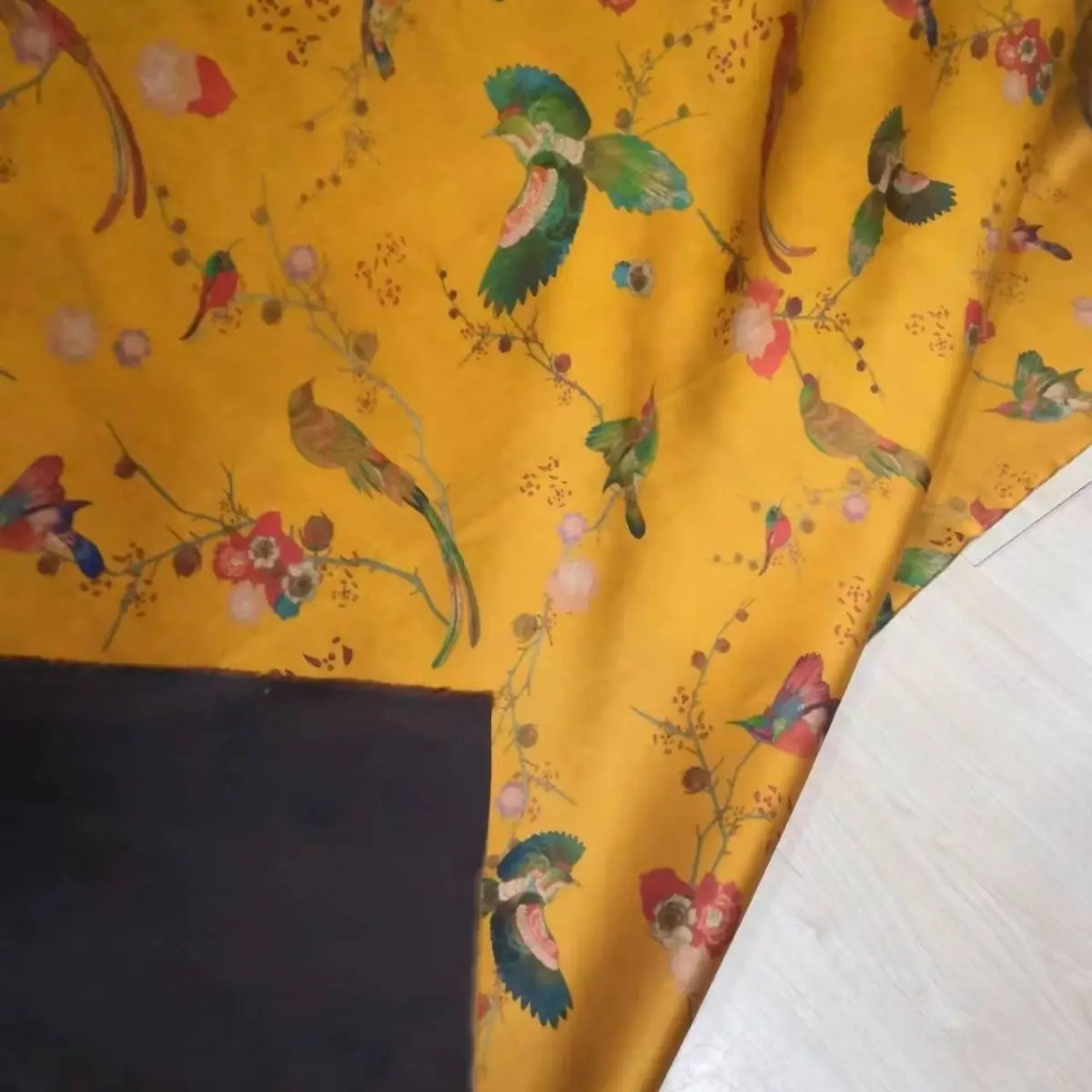 40 M Front Spray Soteil Xiangyun Yarn Length 2 Meters