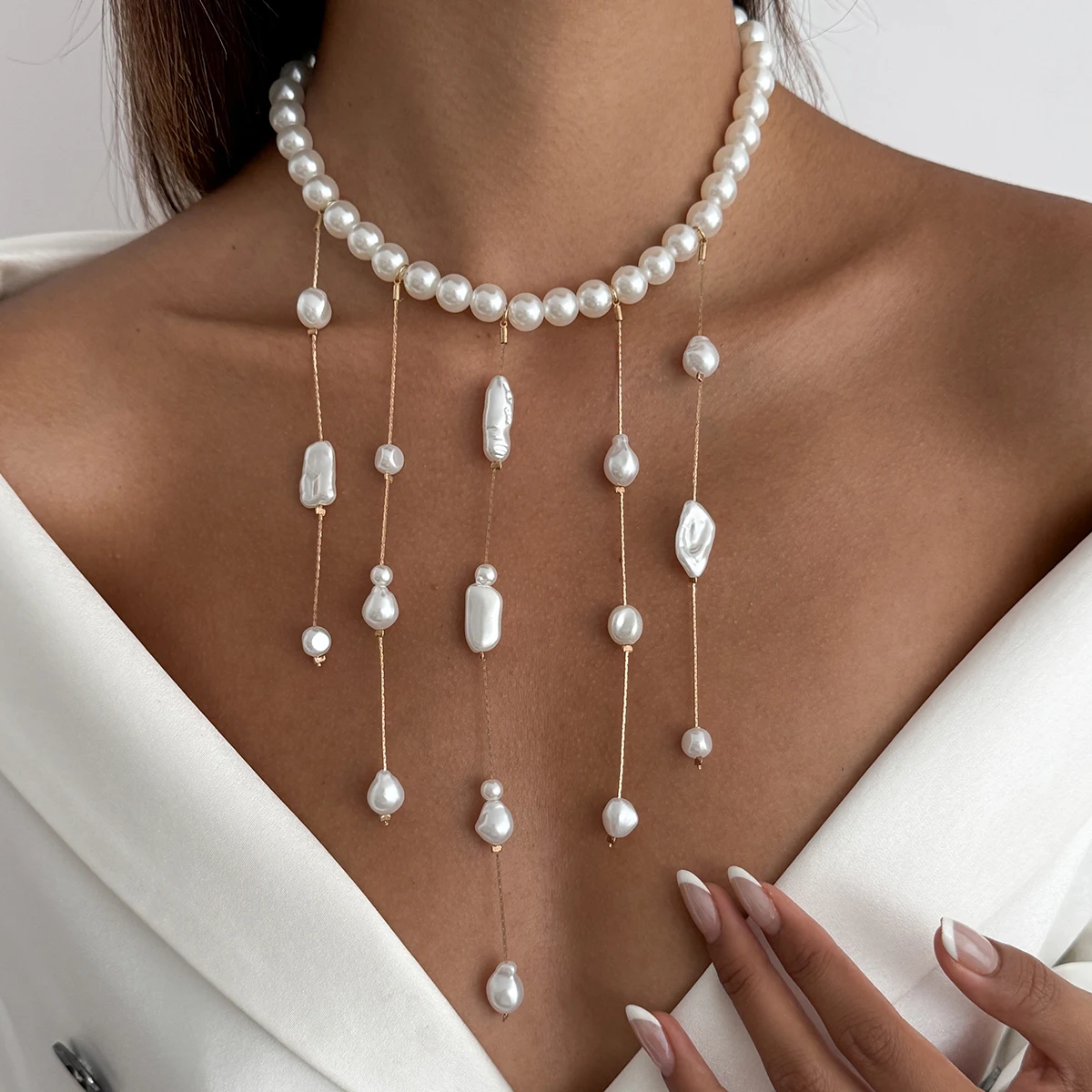 SHIXIN 3 Styles Elegant Imitation Pearl Choker Necklace for Women Korean Fashion Metal Tassel Sweater Chain Lady Neck Jewelry