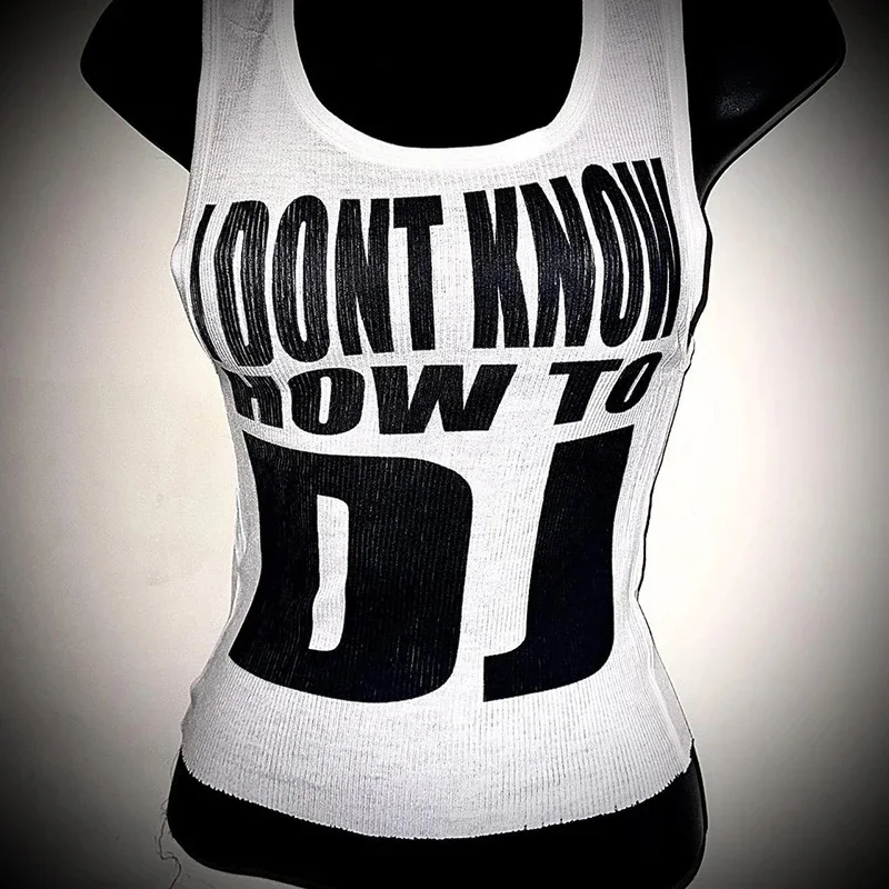 I Dont Know DJ Print Aesthetic Rock Y2K Fashion Highstreet Grunge Harajuku Vintage Baby Tee Slim Fit Sleeveless Summer T-shirt