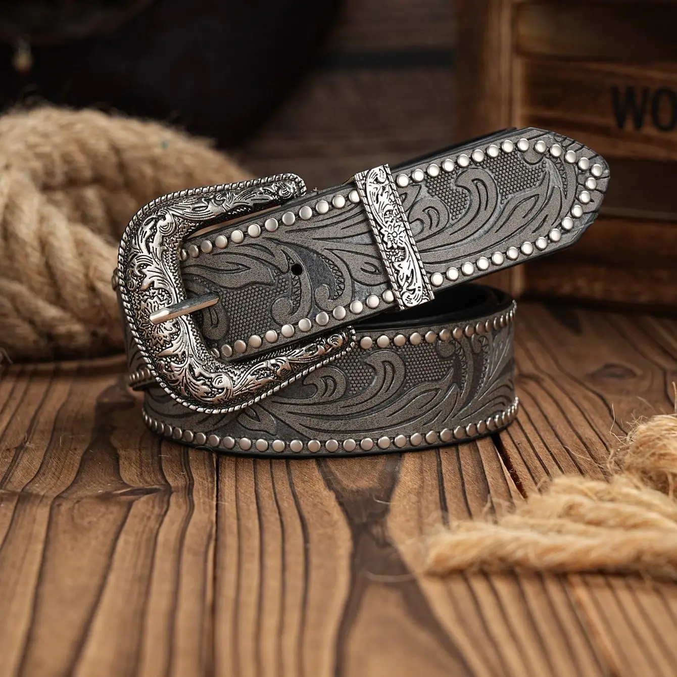 Western Cowboy PU Leather Belt - Men Waist Strap Bull Decoration Floral Engraved for Jeans