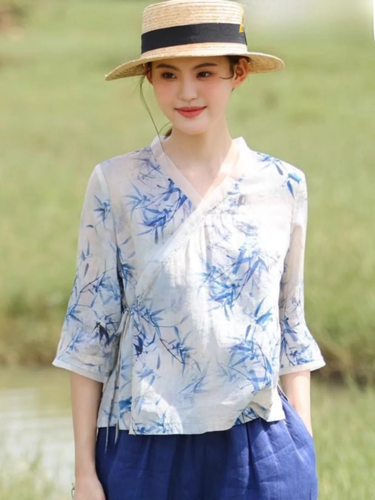 

Ретро-китайская свободная женская рубашка из высококачественного льна, летняя тонкая хлопково-льняная блузка в стиле чайной церемонии, с V-образным вырезом и рукавом три четверти