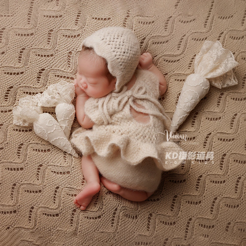 Minimalist Theme Newborn Photography Props Knitted Baby Dress+Hat Bow Headband Handmade Carrot&Heart Studio Baby Shooting Props