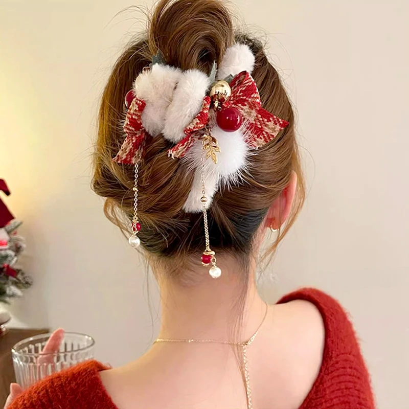 1PC Fashion Elegant Furry Creative Hair Clip For Women Plush Bowknot Tassel Christmas Shark Clip Autumn Winter Hair Accessories