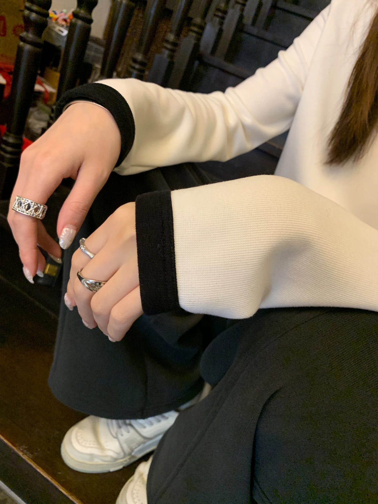 

A Thiened Warm Fce round Ne T-irt Women's Base Layer irt Color Blo Design Cotton Polyester Blend Long Sve Top