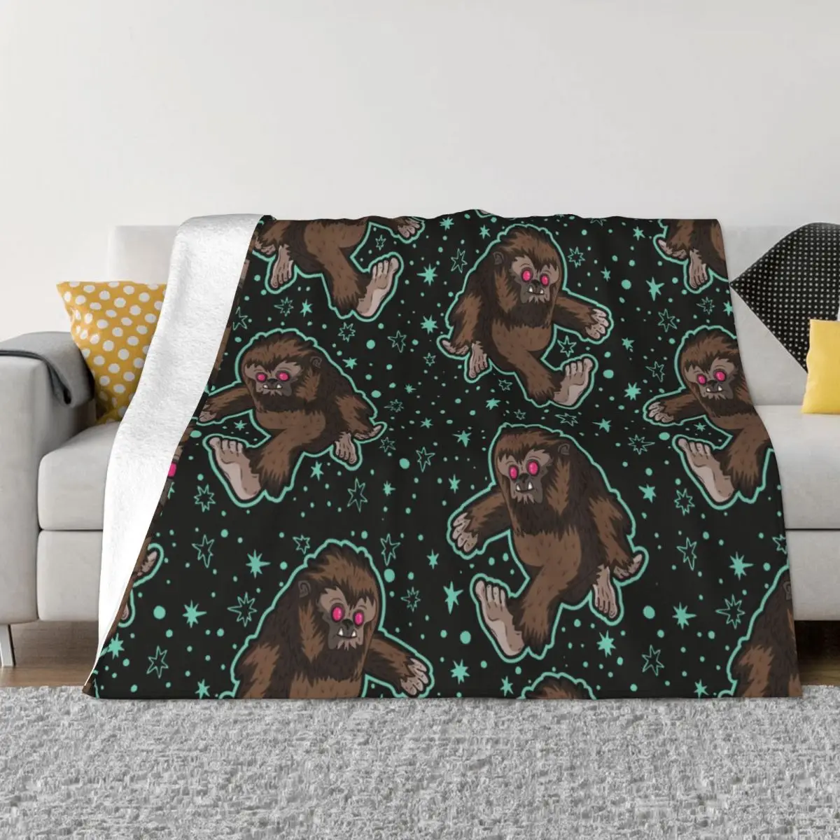 Big Foot Sasquatch Black Cryptid Animal Pattern Blanket Velvet Spring/Autumn Throw Blankets for Bedding Couch Plush Thin Quilt