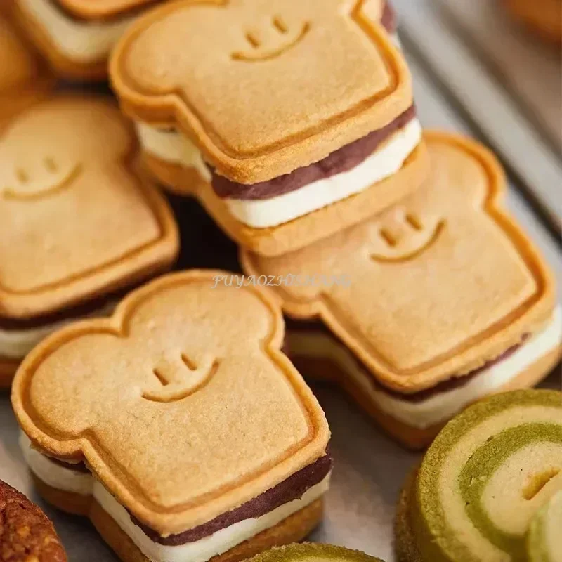 Cartoon Smiley Face Toast Biscuit Mould Bear Cat Fish Cookie Cutting Mold Fondant Cake Stamp Cookie Cutter Pastry Baking Tool