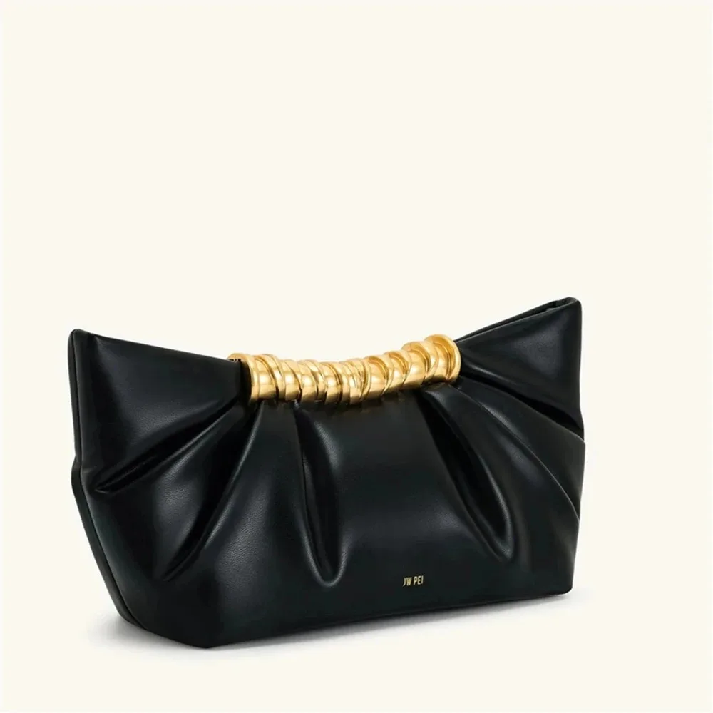 كيس حديث جديد على شكل bandoulière plissé French Le Ya، 2025 كيس صغير على شكل bandoulière avec chaîne en metal، كيس مأدبة إليغانت #3