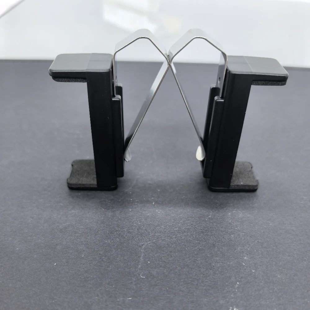 Car Sun Visor Clip Holder Gate Remote 47-68mm for Garage Door Control Car Keychain Barrier Universal Opener Quick Installation