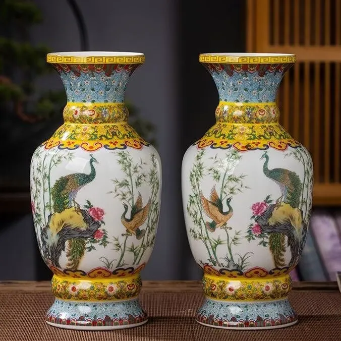 Jingdezhen Ceramic Vase Chinese High End Porcelain Living Room Decoration Ornament Peacock Figure Vase
