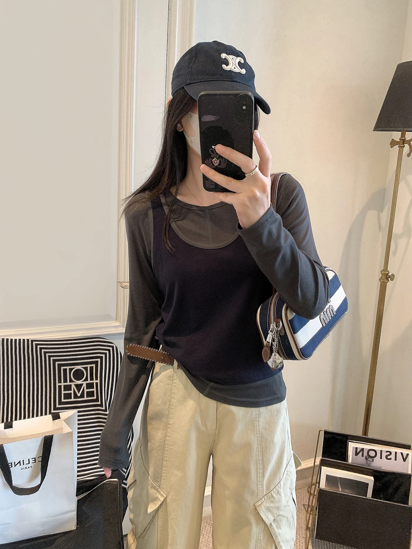 

Женский модный комплект из двух предметов: топ с длинным рукавом и жилет в стиле колор-блок, корейский стиль, дышащий, осенняя одежда для молодых девушек