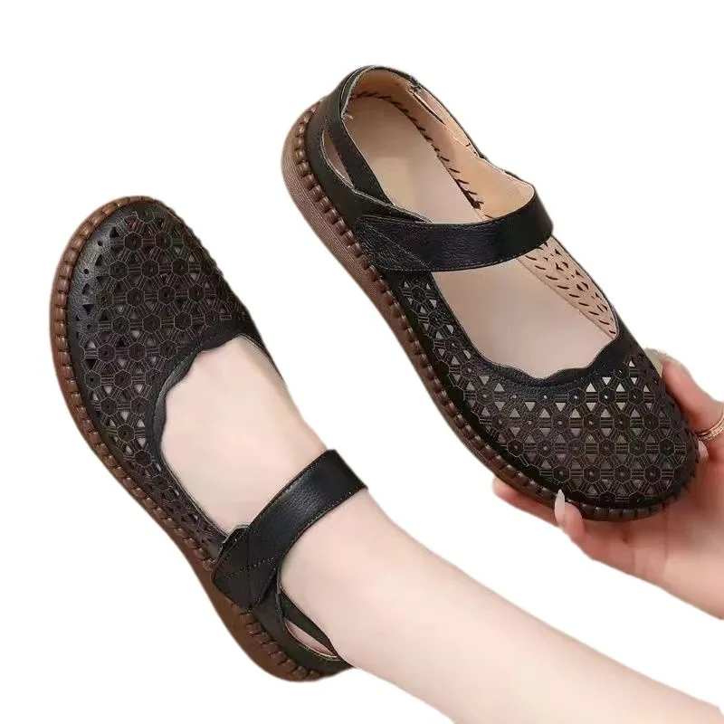 

Women Sandals Summer Platform Breathable Shoes 2025 Year Leisure Mother Shoes Soft Bottom Fashion Platform Sandals Womens Shoes