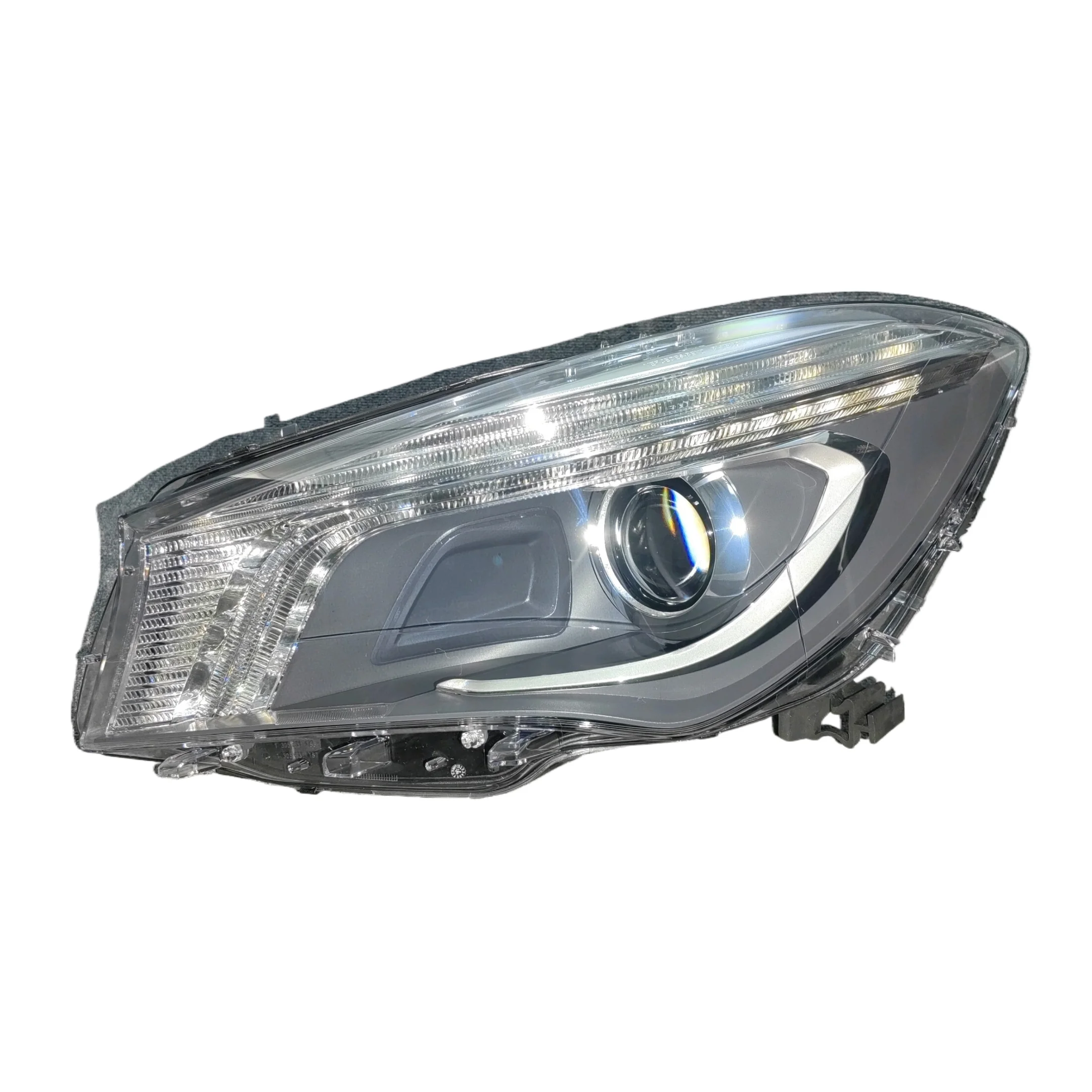 

Mercedes Benz CLA 117 Hernia Headlamps High Performance Automotive Lighting Hot Selling