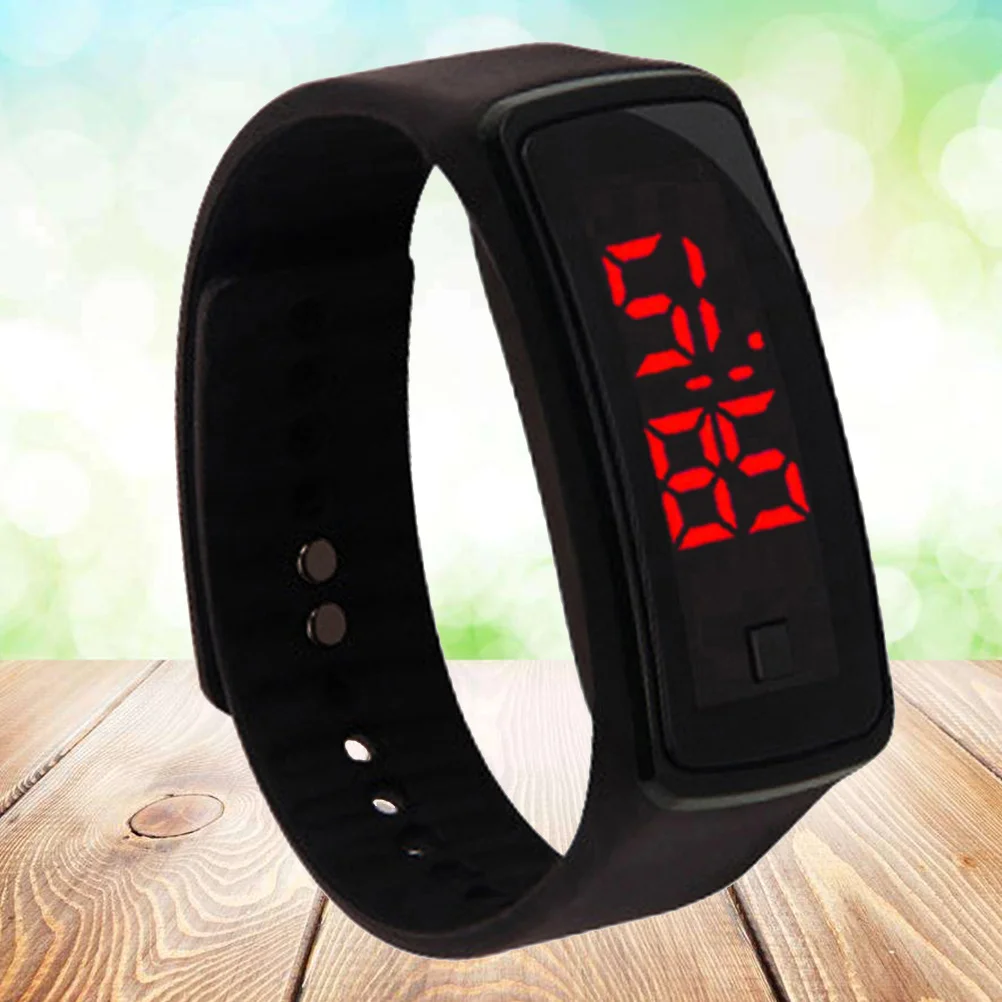 Рисунок 4 - Светодиодные электронные часы с