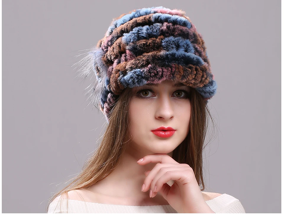 Winter Pelz Hüte für Frauen Rex Kaninchen Fell Elastische Gestrickte Hut mit Blume Pelz Hut Großhandel Baseball Kappe Weibliche Echtpelz Bonnets – Detail 13