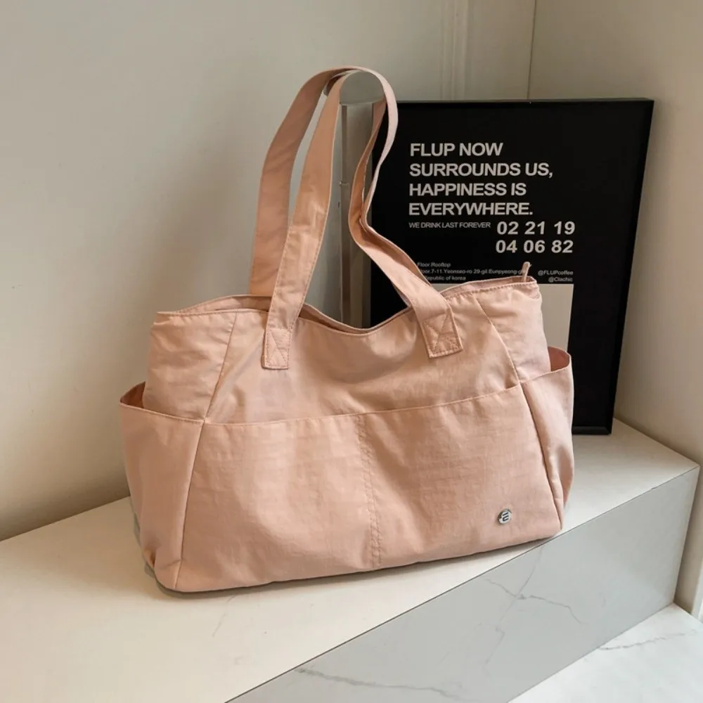

Solid Color Large Capacity Shoulder Bag Simple Design Fashionable Style Casual Book Bags Durable Soft Material Commuting Handbag