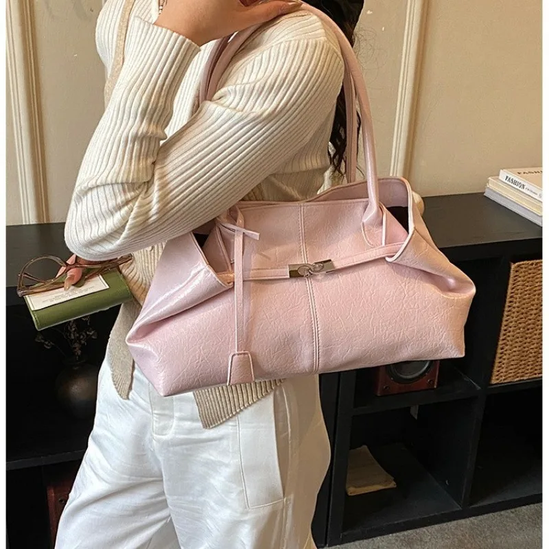 

Light Luxury Style Oil Wax Leather Retro Large-capacity Bag Women's Single Shoulder Underarm Bag Portable Tote Bag Shoulder Bag