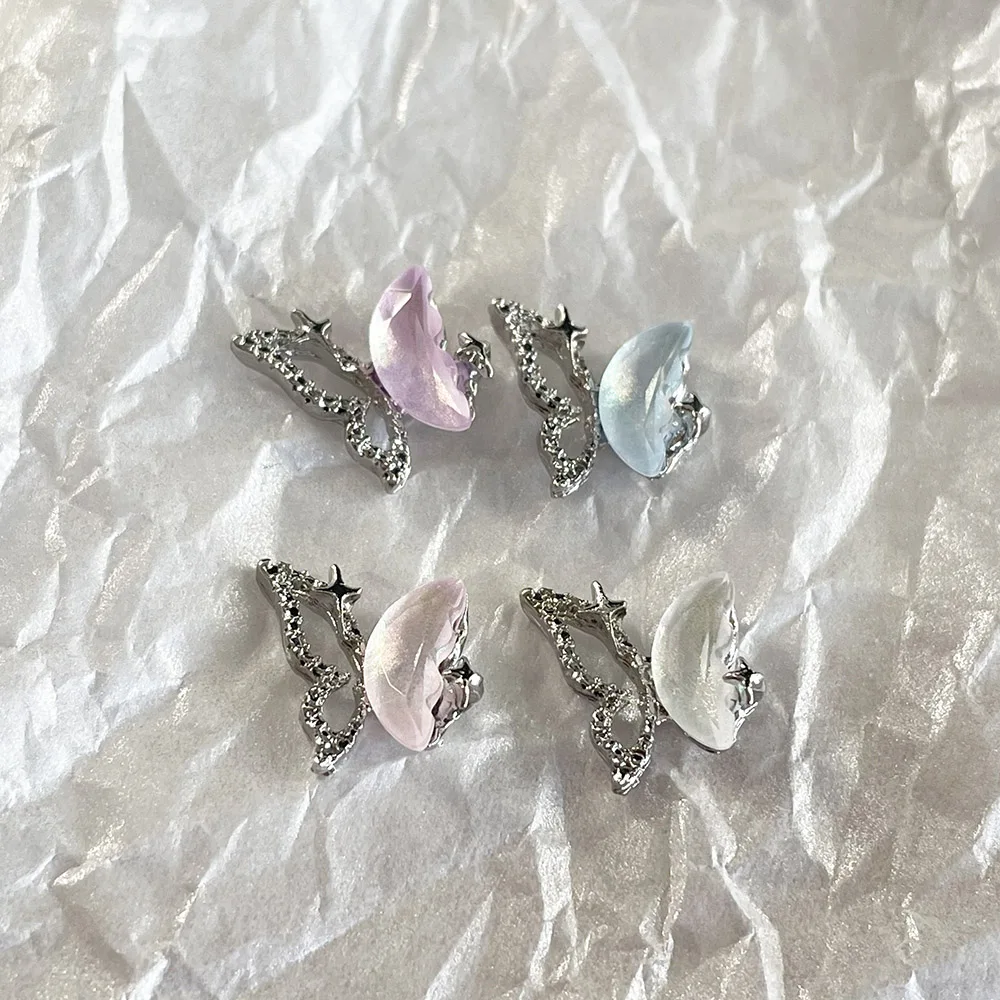 Nicchia Farfalla Mezzo cavo Mezza fata Ciondoli con diamanti Lampeggiante Aurora Scintillante Farfalla Gioielli Accessori per unghie treD 404s