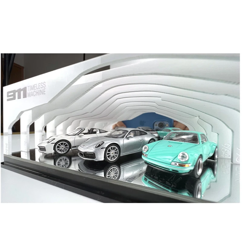 1/64 Sedan Acrylic Scene Storage Box Toy Car Display Shelf Gift