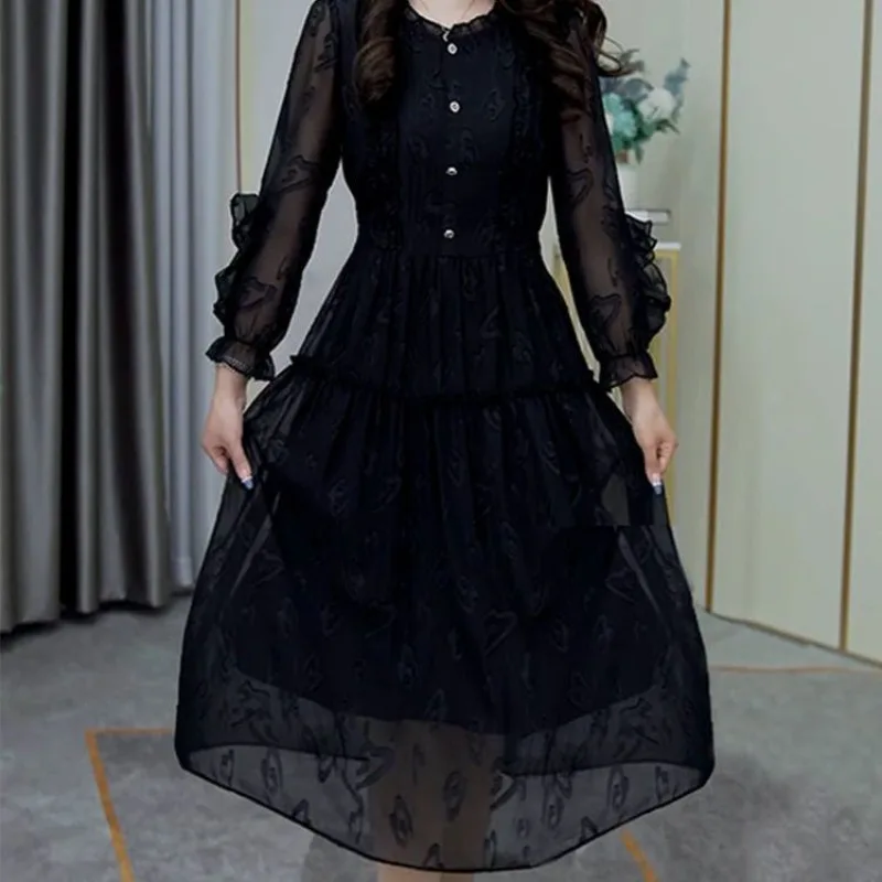 

2023 Spring Autumn New Herben Style Slim Loose Simple Commuting Fashion Lace Mid-length Round Collar Thin Dress Women Trend