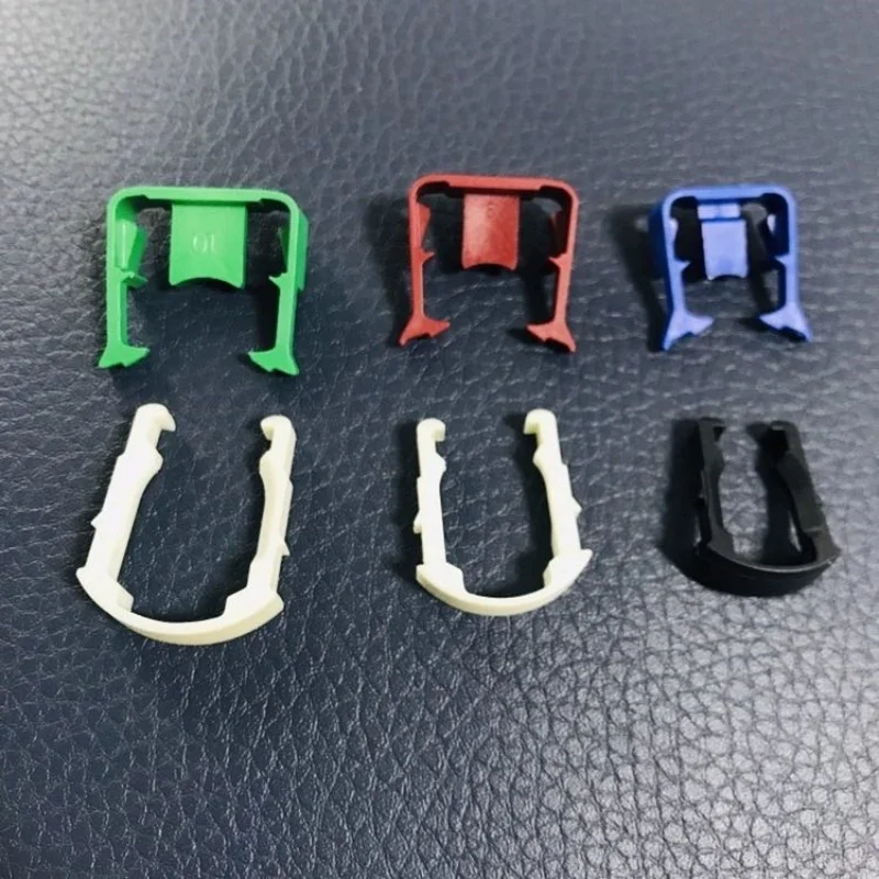 

1 Pieza Clip para Inyector Bomba Combustible Alta Presión, Clip para Línea Combustible Baja Presión para Jeep