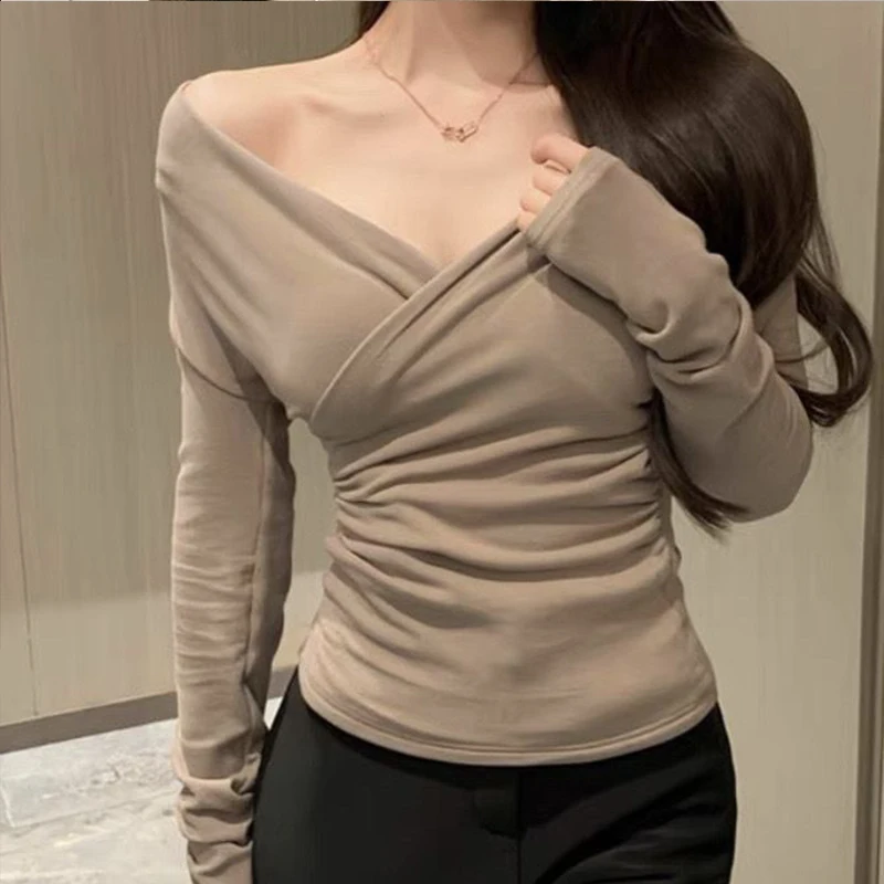 Long Sleeved Cross Over T-shirt for Women Autumn Winter Temperament Slim Fit Waist Closed Bottom Shirt Sexy Versatile Top